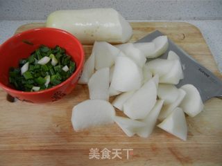白萝卜羊肉煲的做法步骤：4