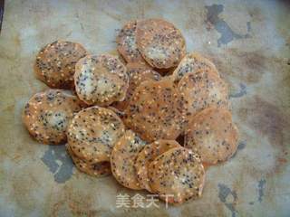 馋嘴小食:脆得掉渣---芝麻瓦片酥的做法步骤:6