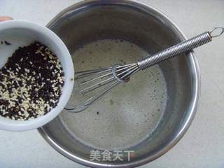 馋嘴小食:脆得掉渣---芝麻瓦片酥的做法步骤:2