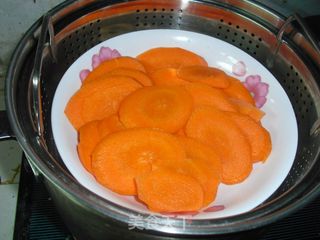 ﻿麻花辫小馒头的做法步骤：1