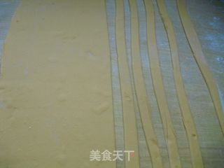 ﻿麻花辫小馒头的做法步骤：4