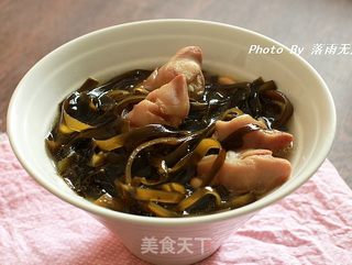 猪蹄海带汤——穿过黑发你的手的做法步骤:8