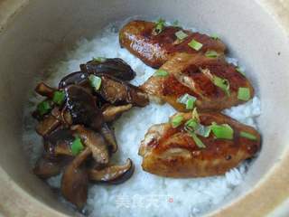 饭菜一锅出——砂锅鸡翅饭的做法步骤:8