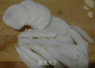 五香辣罗卜干的做法步骤:2
