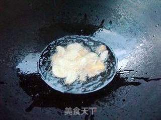 既可美容又可下酒——美味小炒猪皮的做法步骤：4
