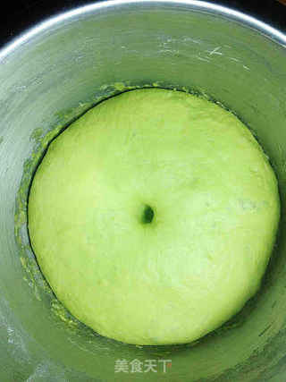 给冬天一抹嫩绿——蒸馒头之二:毛毛虫的做法步骤:5