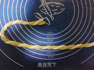 给冬天一抹嫩绿——蒸馒头之二:毛毛虫的做法步骤:8