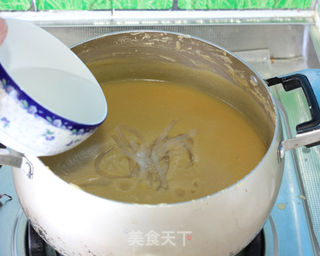 细细的口感,淡淡的甜----豌豆黄的做法步骤:9