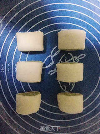 给冬天一抹嫩绿——蒸馒头之三:蝴蝶飞起来的做法步骤:9