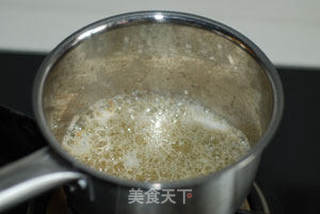 贝夏梅尔奶油调味酱(白酱)的做法步骤:2