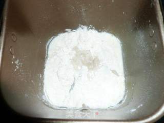 椰蓉面包的做法步骤:2