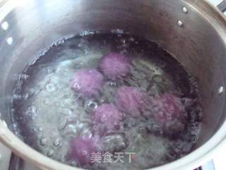 紫薯豆浆黑芝麻馅汤圆的做法步骤:12