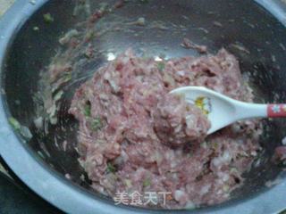 水汆丸子的做法步骤:5