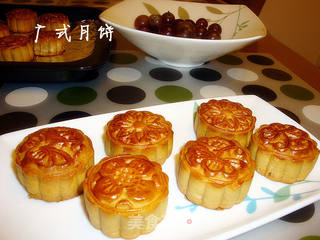 广式月饼的做法步骤:16