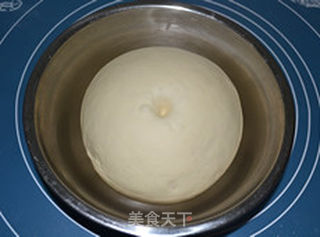 包菜胡萝卜酱肉包子的做法步骤:6