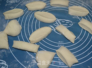 包菜胡萝卜酱肉包子的做法步骤:7