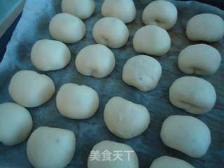 非常松软的——酸奶蔓越莓小面包的做法步骤:11