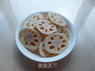 莲藕大骨汤的做法步骤:4