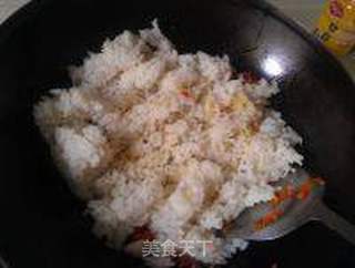 鸭肠炒饭的做法步骤:7