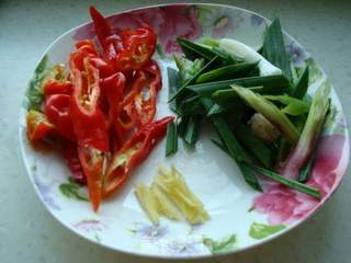 杏鲍菇炒肉片的做法步骤:3
