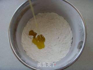 满口留香---培根薯泥马芬的做法步骤:2