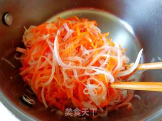 萝卜丝酥饼的做法步骤:2