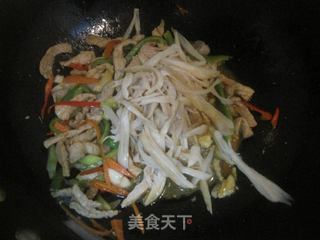家常炒面-杏鲍菇肉丝炒面的做法步骤:8