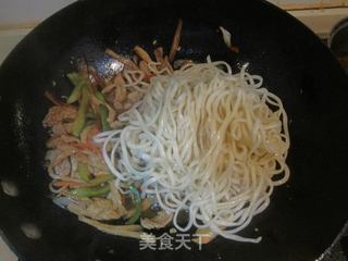家常炒面-杏鲍菇肉丝炒面的做法步骤:9