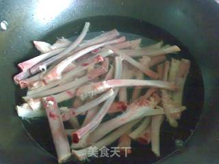 莲子芡实汤的做法步骤:3