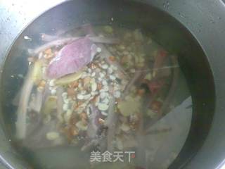 莲子芡实汤的做法步骤:4
