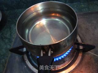十分钟快手爽口菜——炝拌金针菇的做法步骤:2