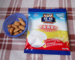 南瓜玉米杏仁麦片羹的做法步骤:2