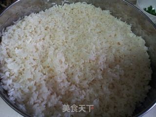 荷香糯米蒸鸡的做法步骤:3