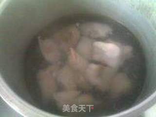 红烧猪蹄的做法步骤:2