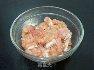 西兰花两吃之---【兰花梗炒肉】的做法步骤:3