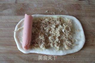 香肠肉松卷的做法步骤:9
