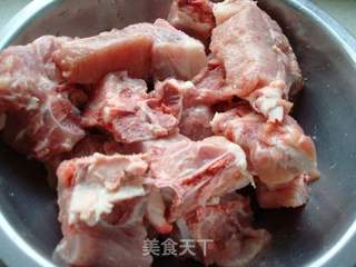 阿魏菇大骨汤的做法步骤:2