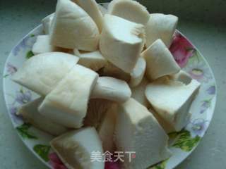 阿魏菇大骨汤的做法步骤:4