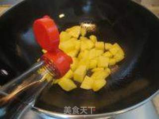 土豆炖牛肉的做法步骤:5