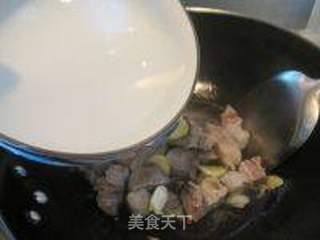 土豆炖牛肉的做法步骤:9