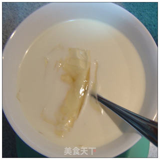 熊熊故事之熊熊也爱吃布丁----三色豆浆布丁的做法步骤：6