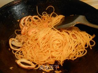 意大利面系列之——海鲜清酱意大利面的做法步骤:8