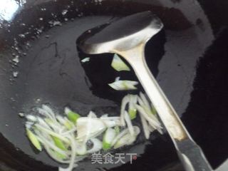 黄花菜木耳炒肉丝的做法步骤：7