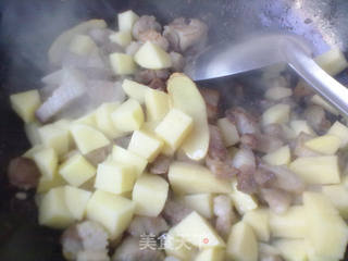 【秘汁】红烧肉的做法步骤:4