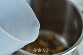 好吃易做的美容菜---肉皮小炒的做法步骤：12