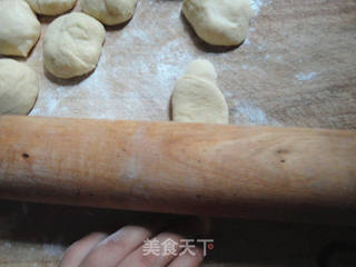香软-------黄油卷面包的做法步骤:12