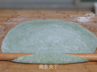 【油泼辣椒菠菜面】--陕西传统小吃的做法步骤:5