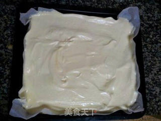 蓝莓戚风卷的做法步骤:12
