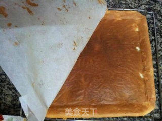 蓝莓戚风卷的做法步骤:13