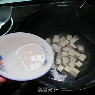 鱼丁豆腐羹的做法步骤：7